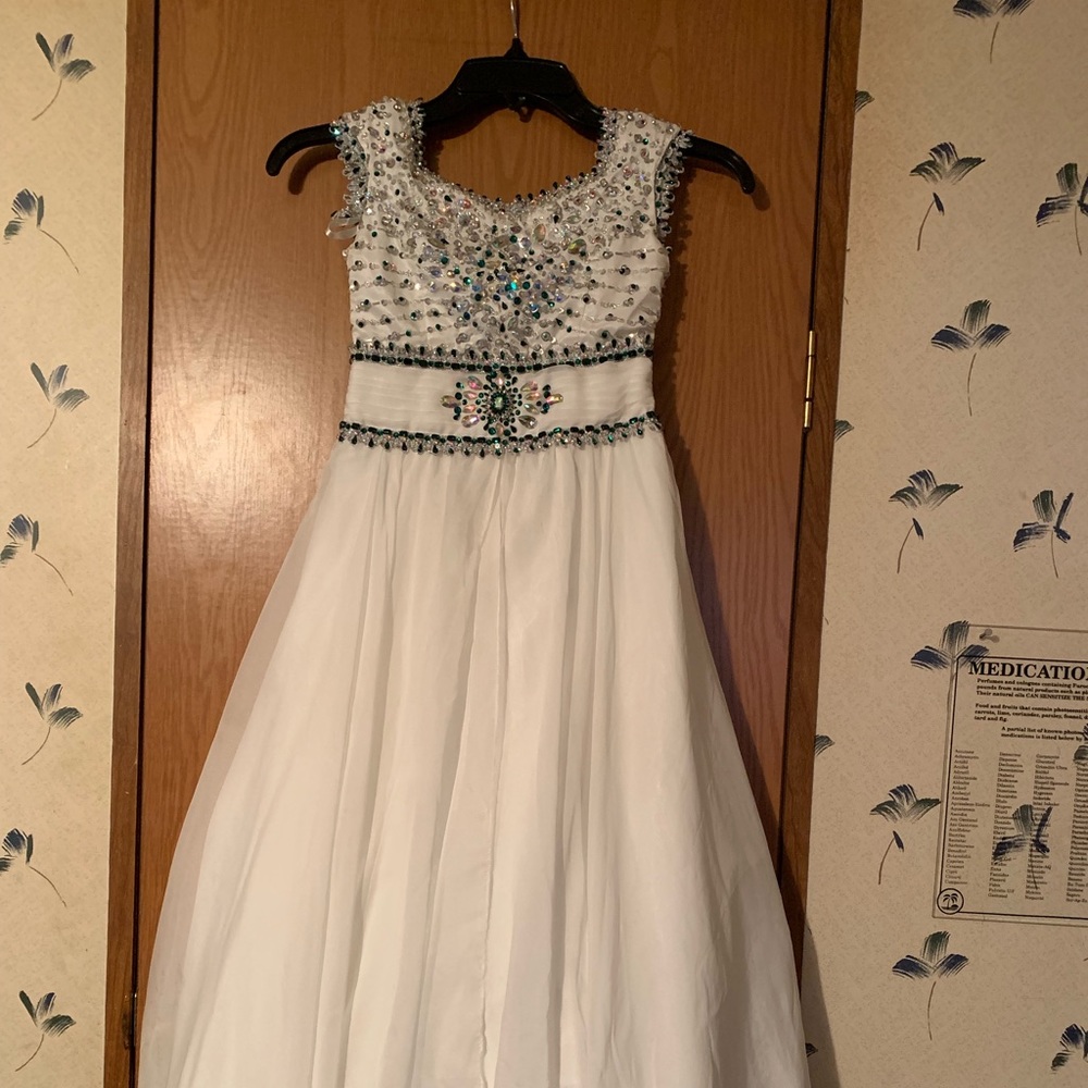 Children’s pageant gown